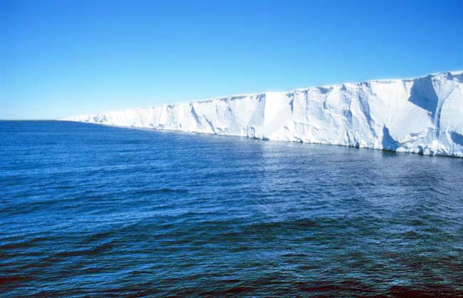 A coastal view of Antarctica’s Ross Ice Shelf, largest in the world. PHOTO MICHAEL VAN WOERT, NASA