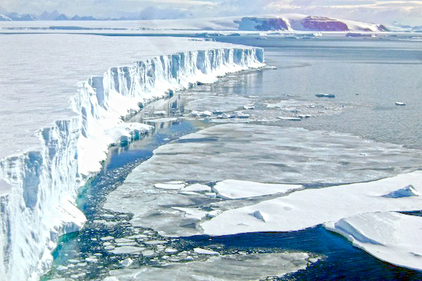 The Larsen B ice shelf, off the east coast of the Antarctic Peninsula, in 2008. Where the great ice sheet that covers Antarctica reaches the coast, it often extends many kilometres out over the Southern Ocean in huge floating platforms hundreds of metres thick, called ice shelves. The Larsen B ice shelf used to be over 11,500 square kilometres in area, but two-thirds of that disappeared within six weeks in a spectacular collapse in 2002. PHOTO Mariano Caravaca/Reuters/Landov